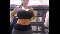 Milf super tetona