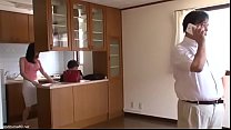 Vợ ngoại tình khi chồng đang xem nhà