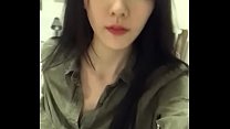 妩媚女友床上呻吟诱惑勾引自慰