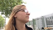 Rose se fait sodomiser devant son collègue policier