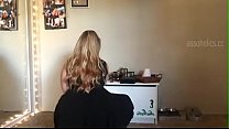Hot pawg masturbating kinky bombshell blonde