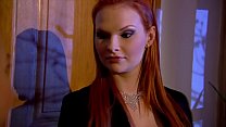 Boss is seduced by former lover - Tarra White