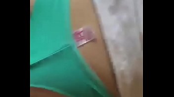 Comendo a minha vizinha novinha.