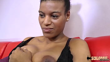 Elodie and Safia, a shower of cum before getting fucked in the ass