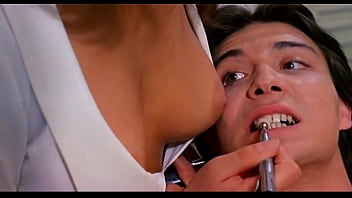 Pamela Prati - La moglie in bianco, l'amente al pepe: Sexy Dentist Downblouse Nurse sexy Nude Boobs Tits Commedia Sexy