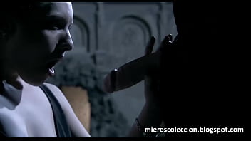 Anna Jimskaia sucking cock in Monamour scene (Tinto Brass - 2005 - Spanish
