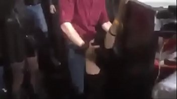 ПЬЯНАЯ ДЕВУШКА ИЗ НИЖНЕГО НОВГОРОДА ЗАНЯЛАСЬ СКСОМ В КЛУБЕ MILO! Ксюша Смирнова