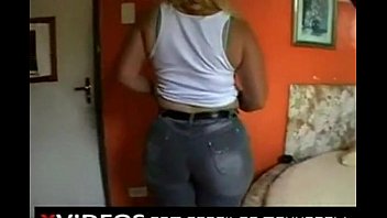old woman giving her ass without a condom