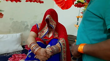 The father-in-law pelted the pussy by luring the bride Avni