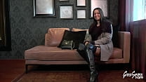 Busty Rich Girl Amelie Loves Anal